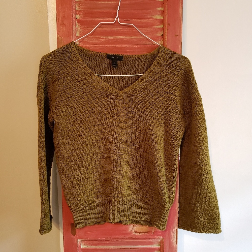 Lovely moss green spring J Crew sweater